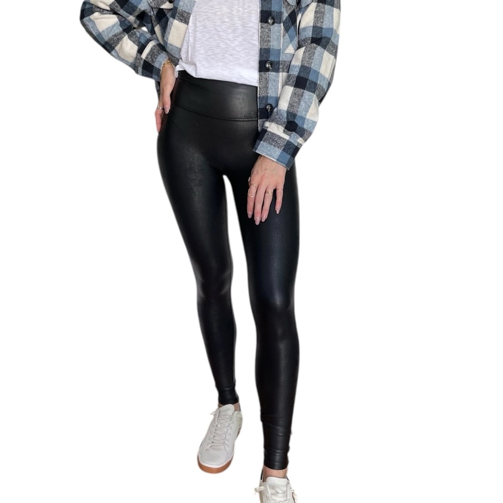 SPANX FAUX LEATHER LEGGING